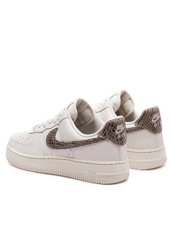 Nike Nike Sneakersy Air Force 1 '07 DD8959 002 Bílá