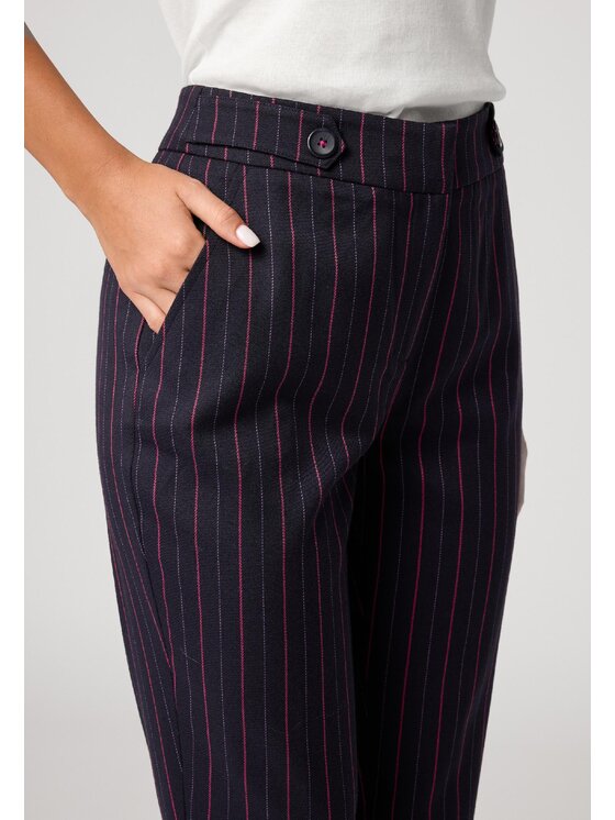 QUIOSQUE QUIOSQUE Kalhoty z materiálu Quiosque 3VS002906 Tmavomodrá Regular Fit