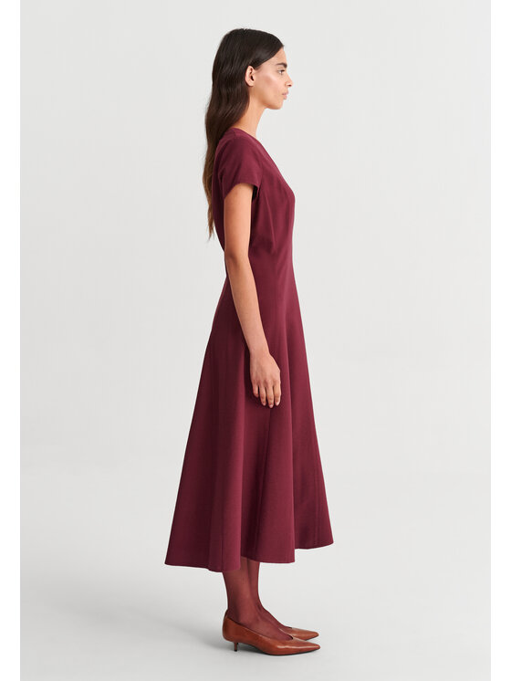 TATUUM TATUUM Sukienka codzienna NORIKAE Czerwony Flare Fit