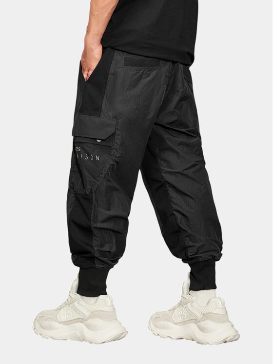MADE BY SOCIETY MADE BY SOCIETY Spodnie materiałowe WARDEN - P17776 Czarny Basic Fit
