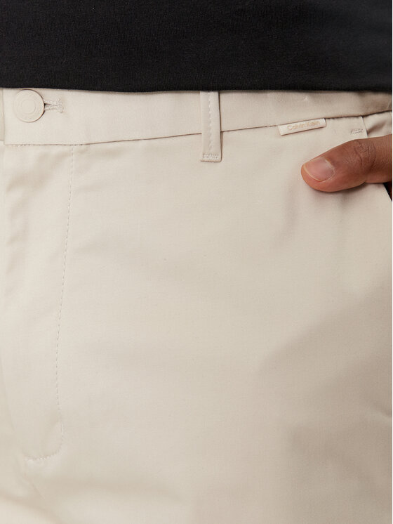 Calvin Klein Calvin Klein Szorty materiałowe Sateen K10K112831 Beżowy Straight Fit