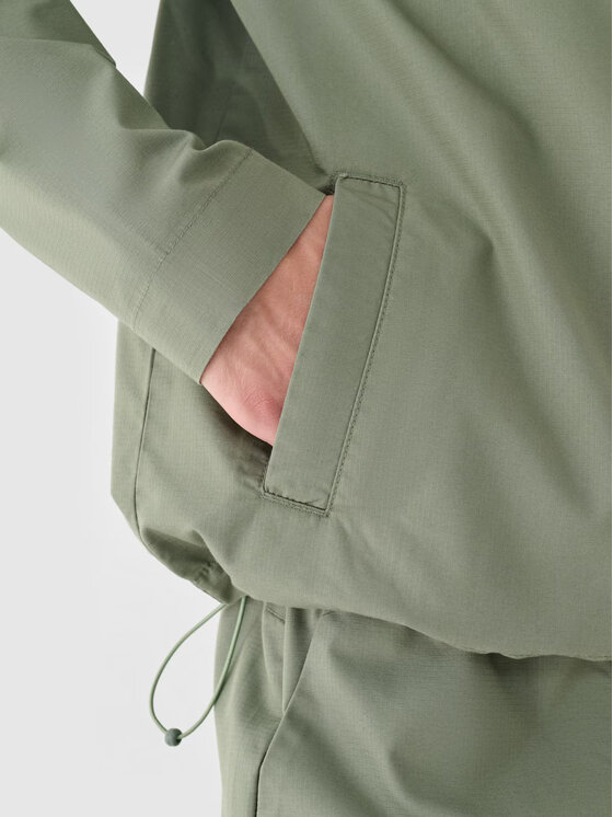 4F 4F Giacca di transizione 4FRSS24TTJAM0887-44S Verde Regular Fit