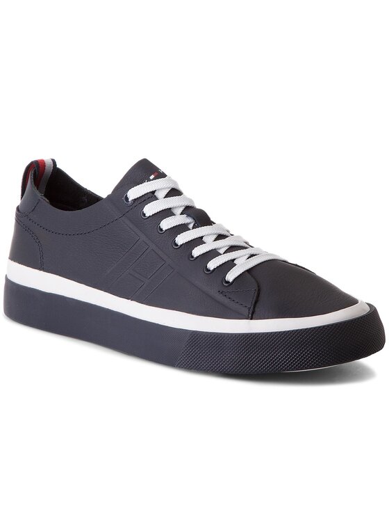 Tommy hilfiger unlined low new arrivals cut leather sneaker