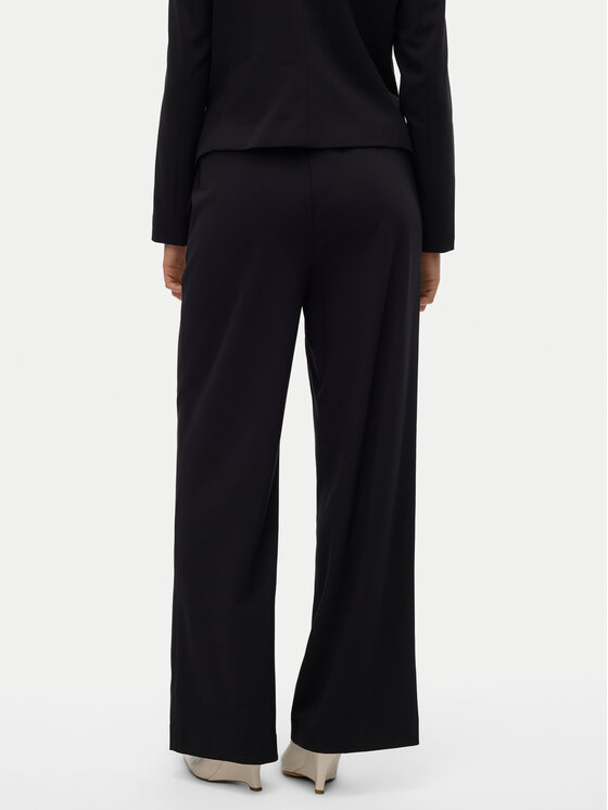 Vero Moda Vero Moda Hlače iz tkanine Babette 10320601 Črna Straight Fit