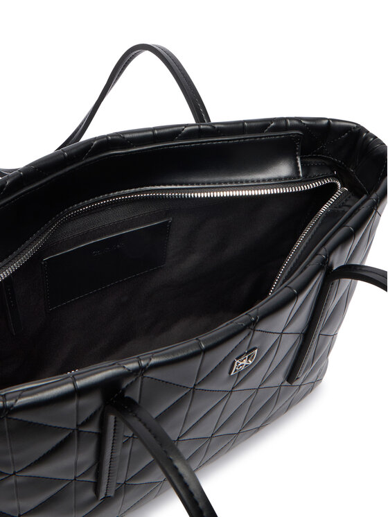 Calvin Klein Calvin Klein Τσάντα Quilted Small Tote LV04F3325G Μαύρο