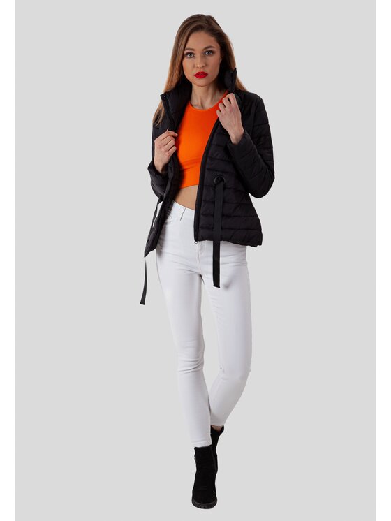 Perso Perso Kurtka przejściowa pikowana z wiązaniem Czarny Slim Fit