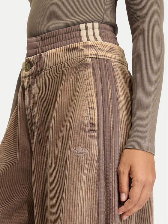 adidas adidas Bavlnené nohavice Corduroy Sst KD8782 Hnedá Wide Leg
