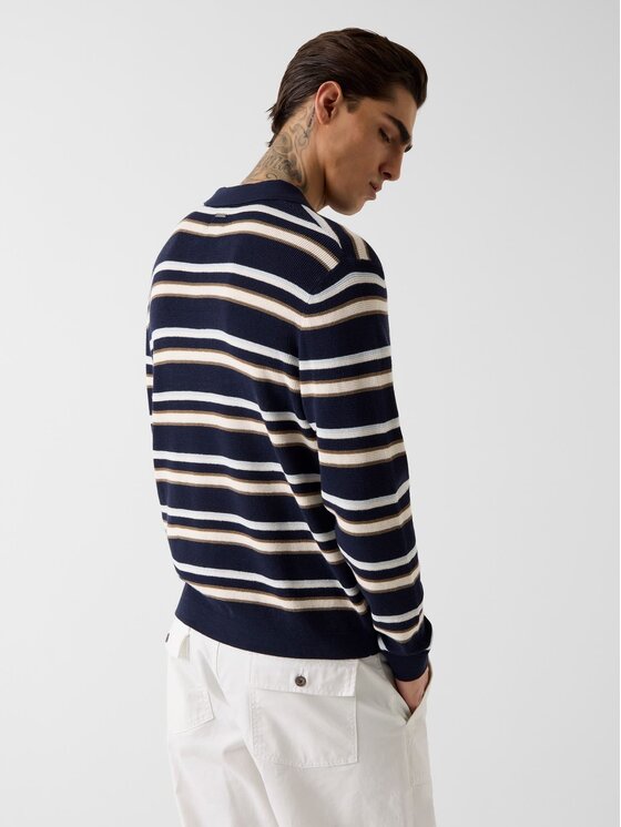 Guess Guess Sweter 181627 Niebieski Classic Fit
