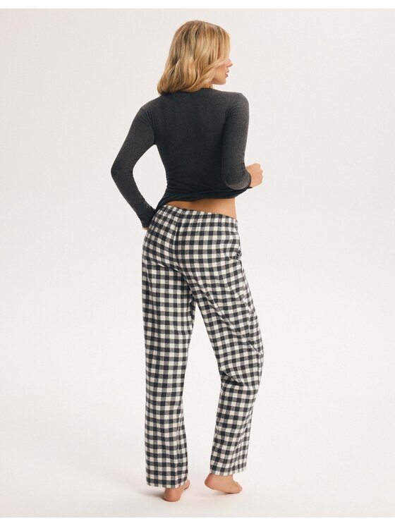 Esotiq Esotiq Spodnie materiałowe 45852 Szary Regular Fit