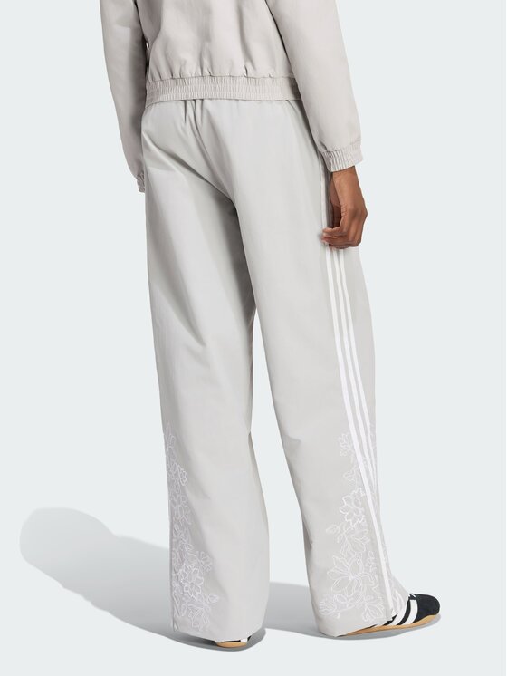 adidas adidas Spodnie dresowe 168118 Szary Loose Fit