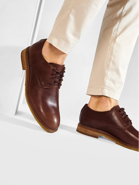 clarks clarkdale moon