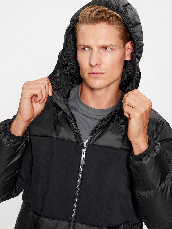 EA7 Emporio Armani EA7 Emporio Armani Pernata jakna 6RPB01 PNEOZ 1200 Crna Regular Fit