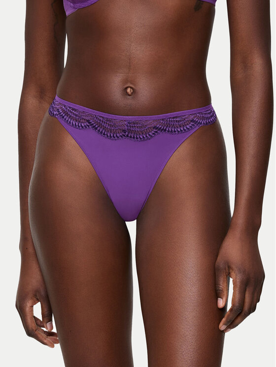 Triumph Triumph Kalhotky string Comfort Glam 10224956 Fialová