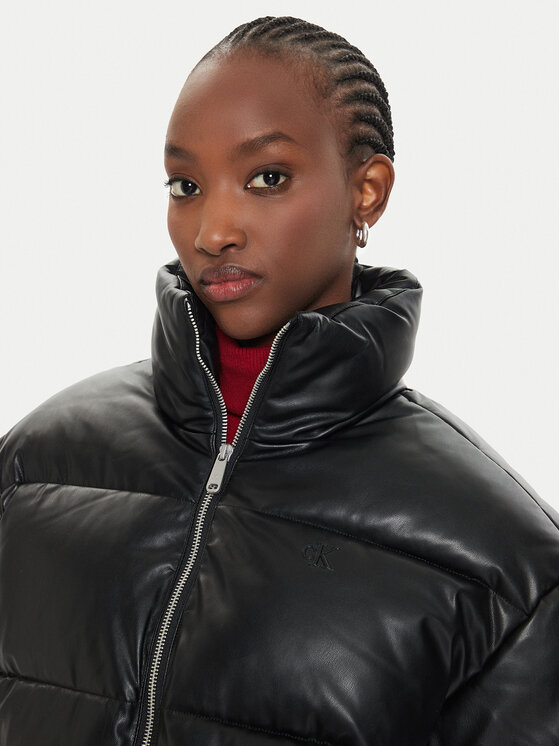 Calvin Klein Jeans Calvin Klein Jeans Winterjacke J20J224111 Schwarz Regular Fit