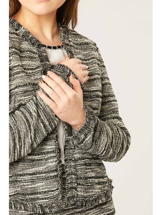 QUIOSQUE QUIOSQUE Sako T80292_480096 CHANEL BLAZER Šedá Regular Fit