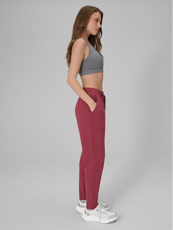 4F 4F Spodnie dresowe 4FRSS26TTROF1851-60S Czerwony Slim Fit