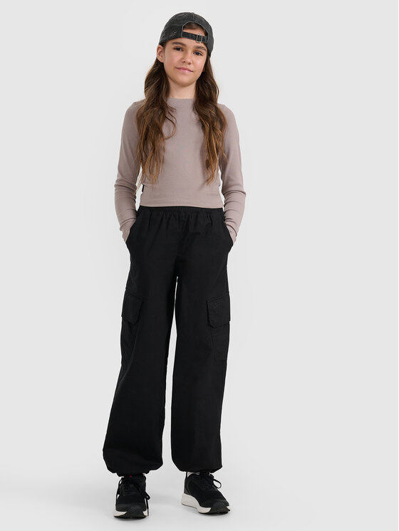 4F 4F Spodnie dresowe BLUE VACATION Czarny Oversize