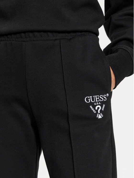 Guess Guess Spodnie dresowe V5RB13 KC3D2 Czarny Regular Fit