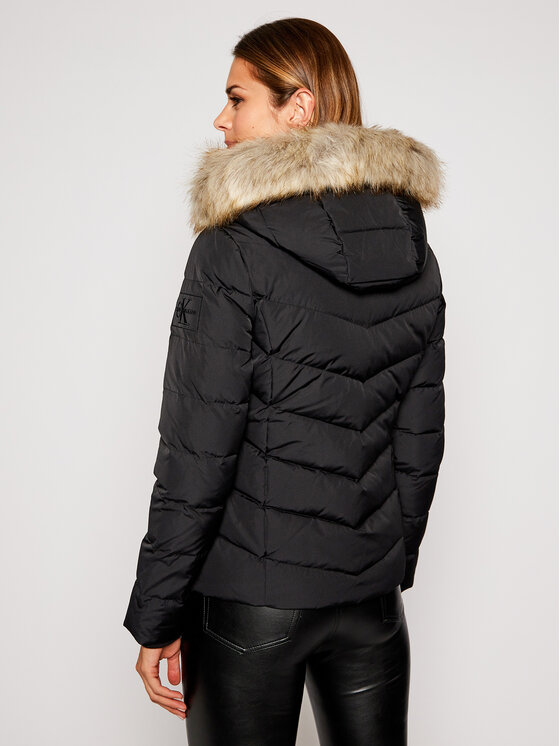 J20J215003 Juoda Slim Fit • Modivo 