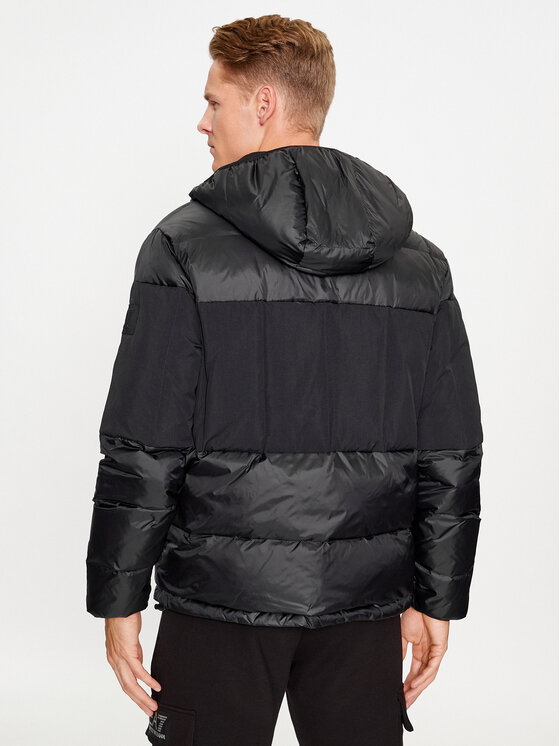 EA7 Emporio Armani EA7 Emporio Armani Pūkinė striukė 6RPB01 PNEOZ 1200 Juoda Regular Fit