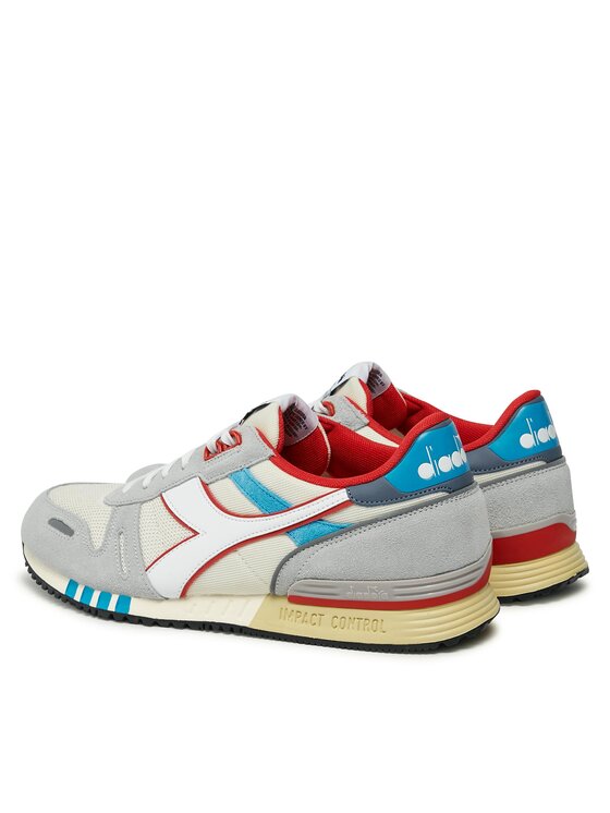 Diadora titan nere outlet