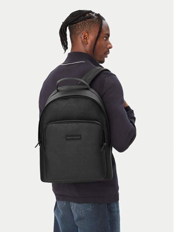 Armani Exchange Nahrbtnik XM003156 AF26659 MC043 Črna