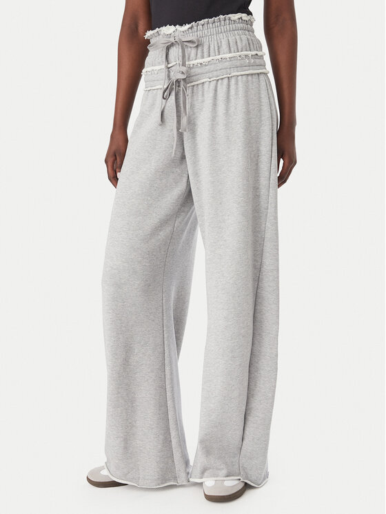 adidas adidas Pantaloni da tuta Sst Double Waisted Pant KT1932 Grigio Relaxed Fit