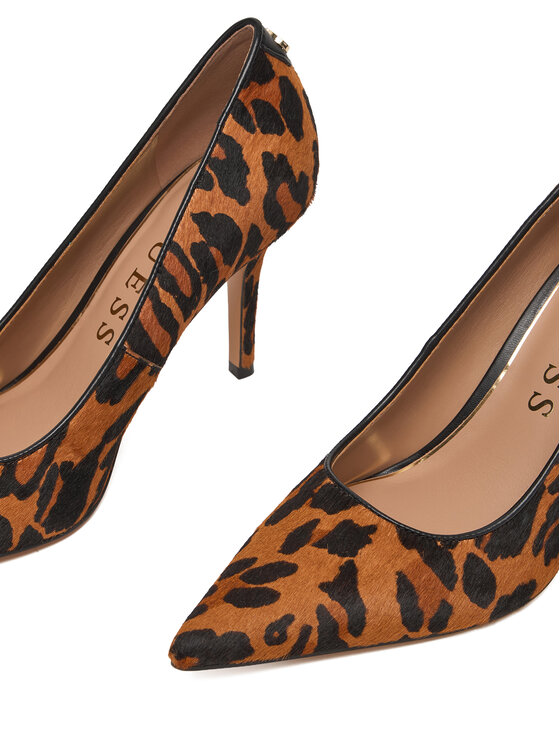 Guess Guess Обувки на ток FLFPYY LEA08 Цветен