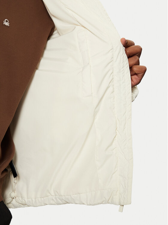 Karl Kani Karl Kani Zimska jakna Sport Patch Artic 60760029 Bijela Regular Fit