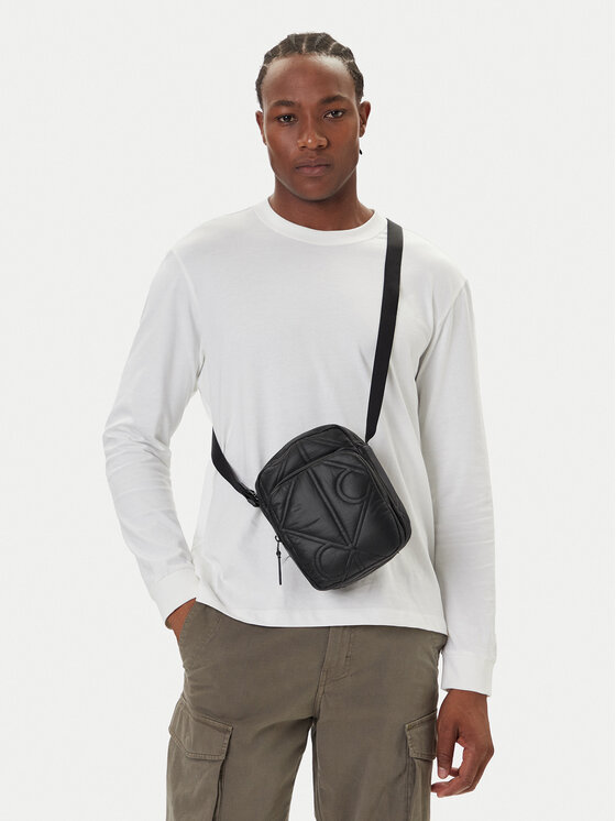 Calvin Klein Calvin Klein Τσαντάκι μέσης Puffer Reporter LV04D3164G Μαύρο