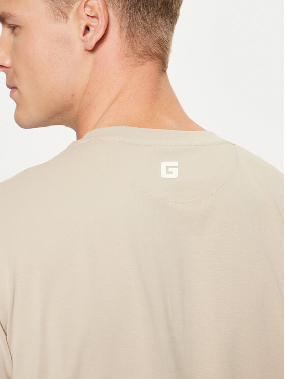 Guess Guess T-särk Z5RI12 J1314 Beež Regular Fit