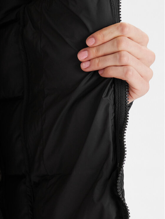 The North Face The North Face Vatovaná bunda Hyalite NF0A8E74 Čierna Regular Fit