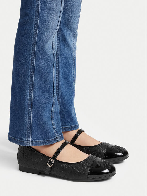 Guess Guess Balerīnas CEOWB-CS6666-03 Melns