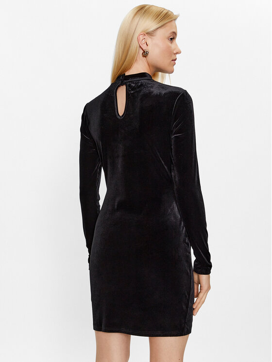 Glamorous Glamorous Kasdieninė suknelė EA0762 Juoda Slim Fit
