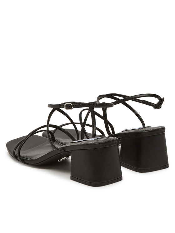 Steve Madden Steve Madden Sandále Remmi SM11003296 Čierna