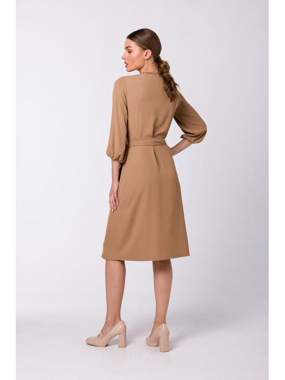 Stylove Stylove Sukienka koktajlowa S340 Beżowy Regular Fit