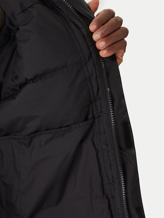The North Face The North Face Pernata jakna Nuptse NF0A832J Crna Loose Fit