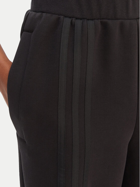 adidas adidas Spodnie dresowe Off Placed 3-Stripes JX2733 Czarny Wide Leg