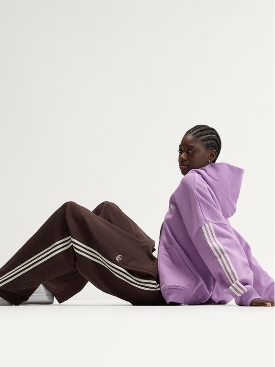 adidas Originals adidas Originals Spodnie dresowe 172582 Brązowy ciemny Loose Fit