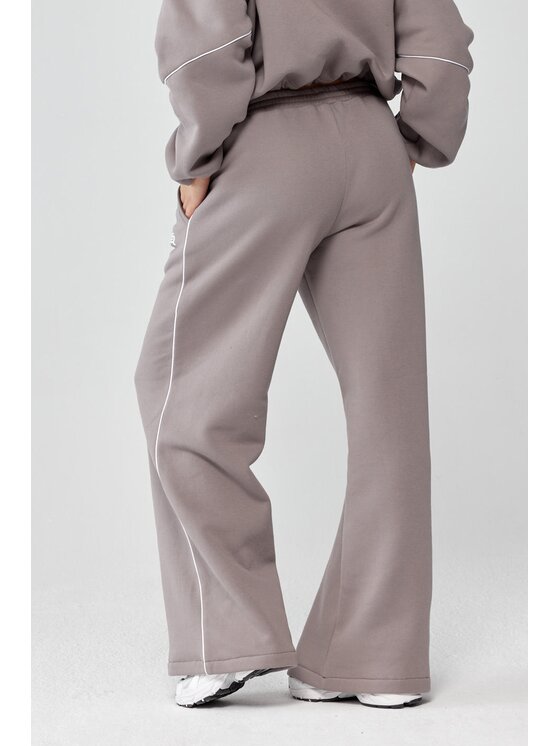 ROUGH RADICAL ROUGH RADICAL Spodnie dresowe TRIP JOGGERS Beżowy Oversize