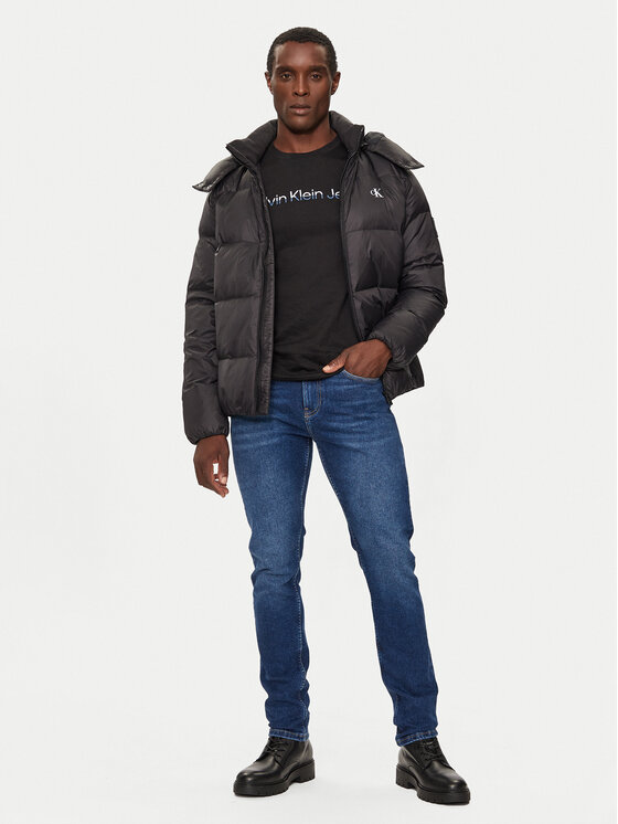 Calvin Klein Jeans Calvin Klein Jeans Pernata jakna Essentials J30J325946 Crna Regular Fit