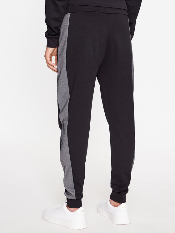 Boss Jogginghose Tracksuit Pants 50503052 Schwarz Regular Fit 