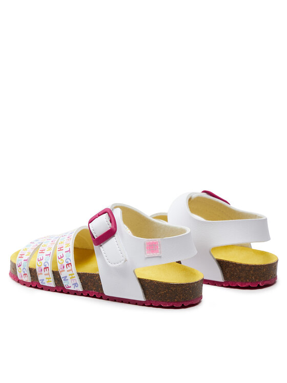Agatha Ruiz de la Prada Agatha Ruiz de la Prada Sandaalid 242943-A S Valge