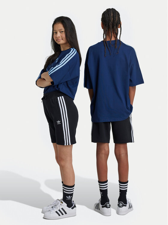 adidas adidas Szorty sportowe adicolor IY7481 Czarny Regular Fit
