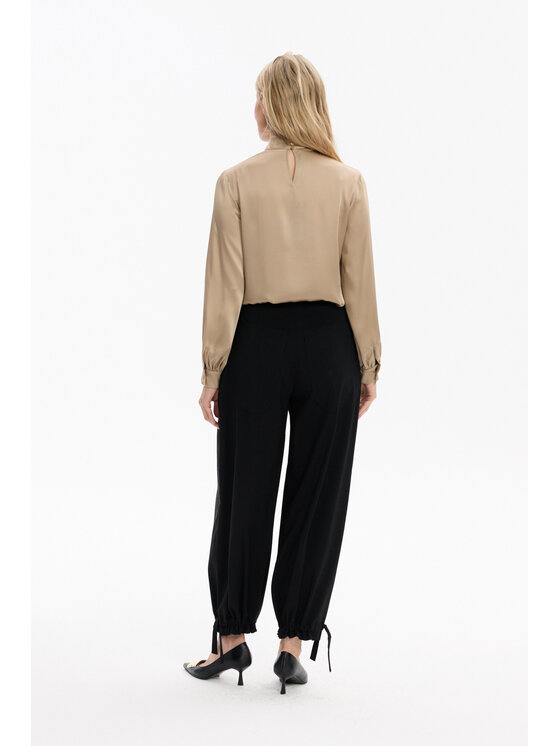 Deni Cler Milano Deni Cler Milano Spodnie materiałowe W-DC-5266-F5-F7-90-1 Czarny Regular Fit