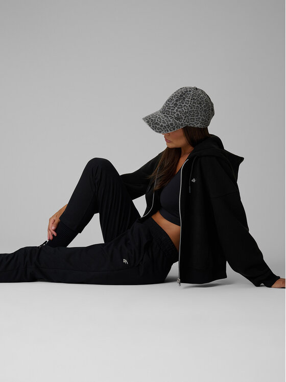 4F 4F Spodnie dresowe BASIC+ Czarny Slim Fit