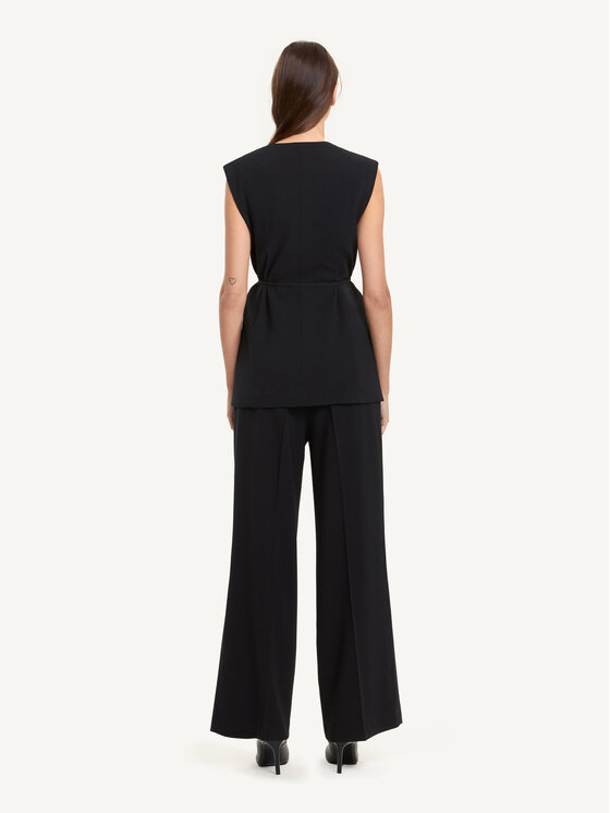 KMX KMX Kamizelka 192730007 Czarny Fitted Fit