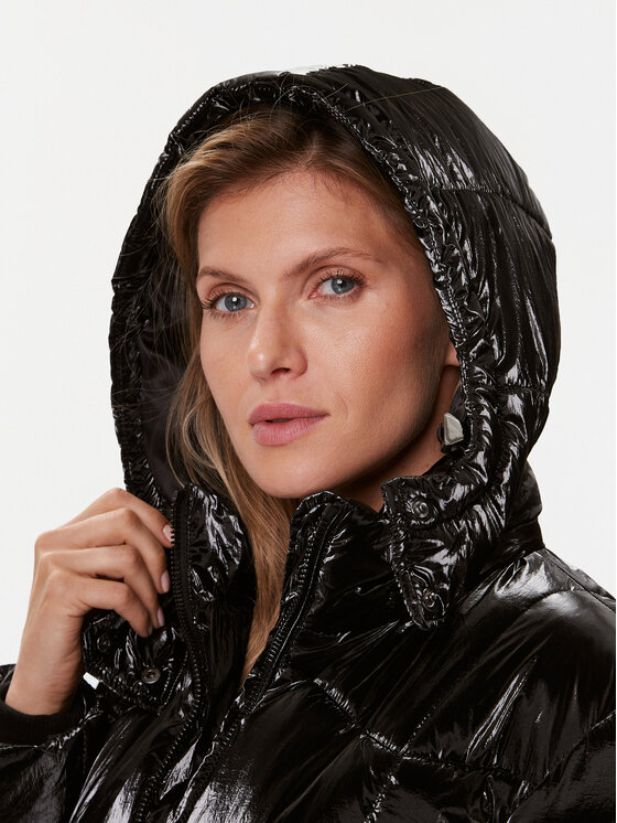 Guess Guess Зимно яке W3BL25 WFR90 Черен Regular Fit