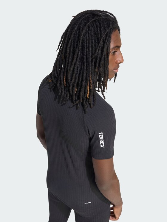 adidas adidas Koszulka techniczna 165074 Czarny Fitted Fit