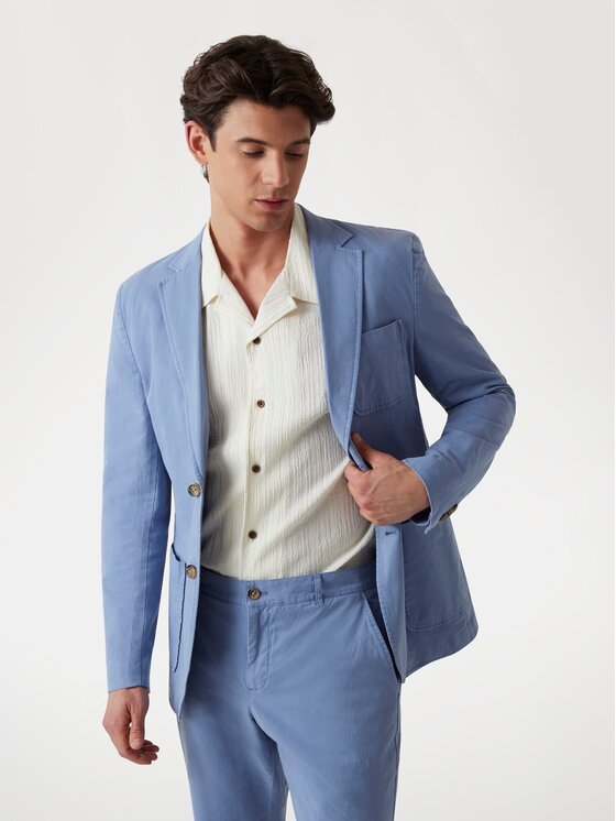 Guess Guess Bunda pro přechodné období 175055 Světle modrá Classic Fit